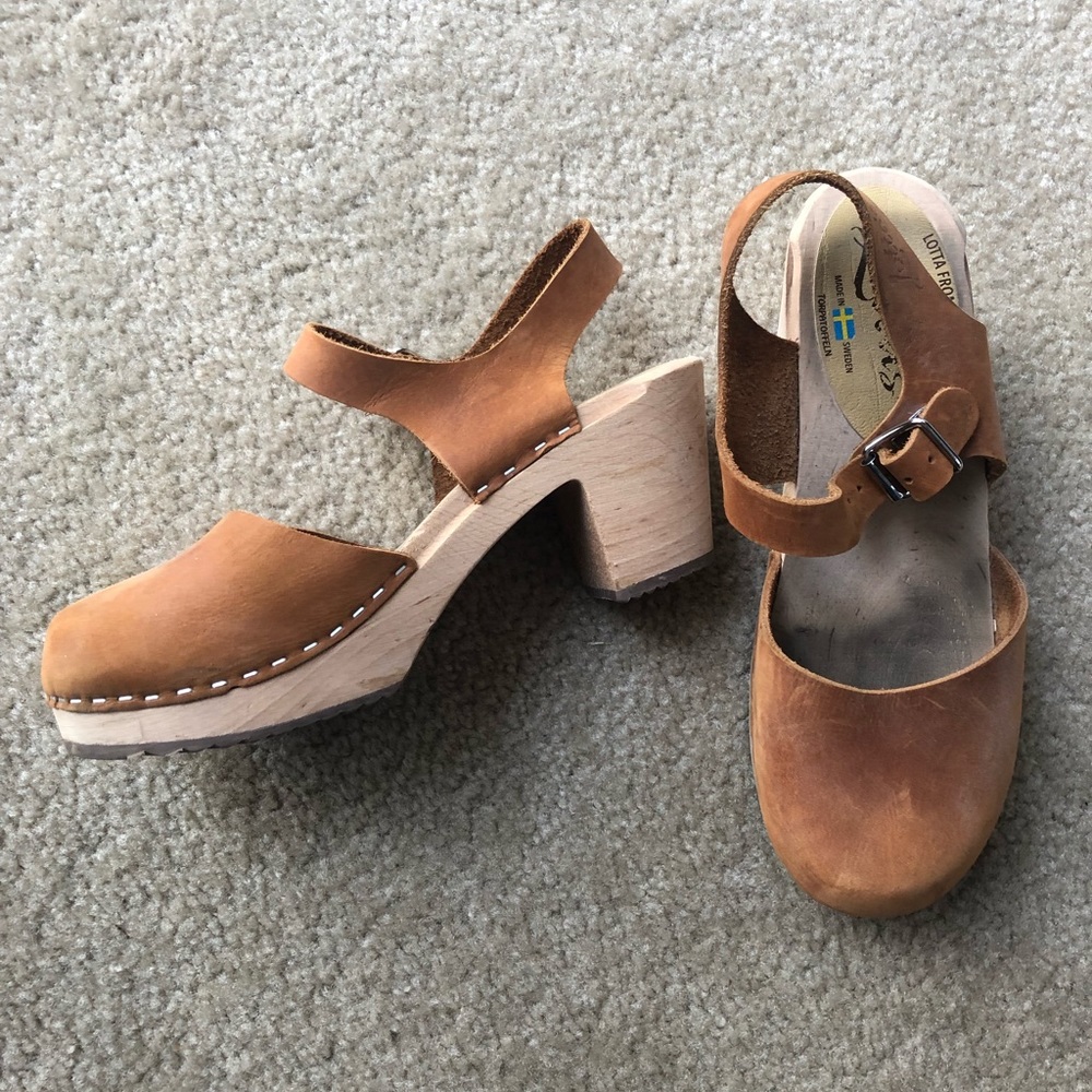 Lotta from Stockholm brown clogs